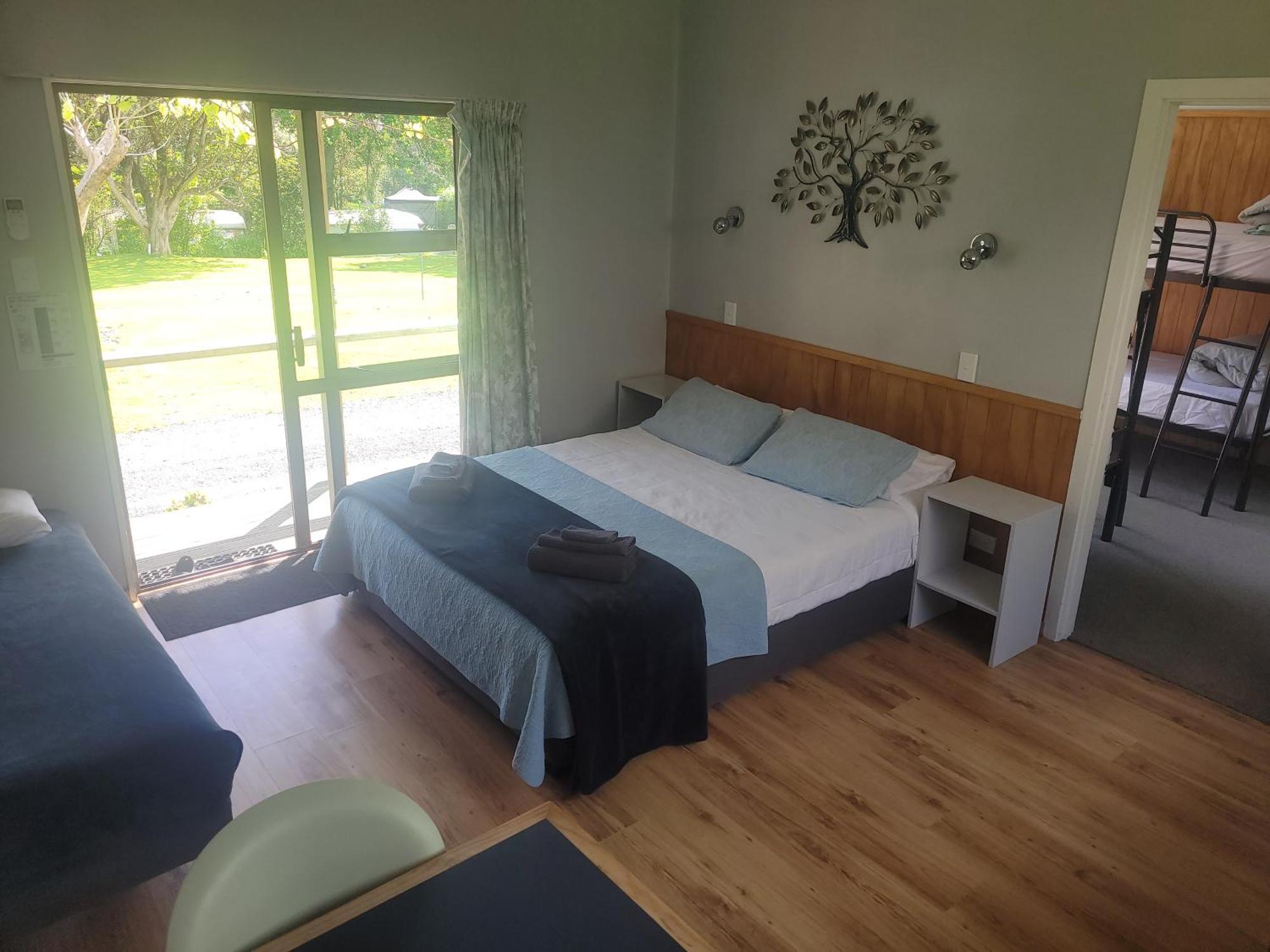 Dickson Holiday Park Thames Buitenkant foto