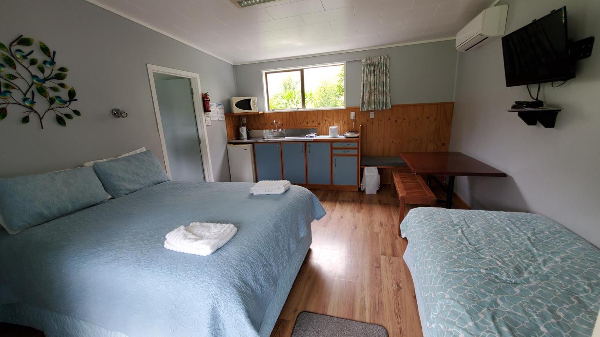 Dickson Holiday Park Thames Buitenkant foto